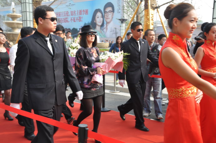 济南保安公司服务国内一线明星